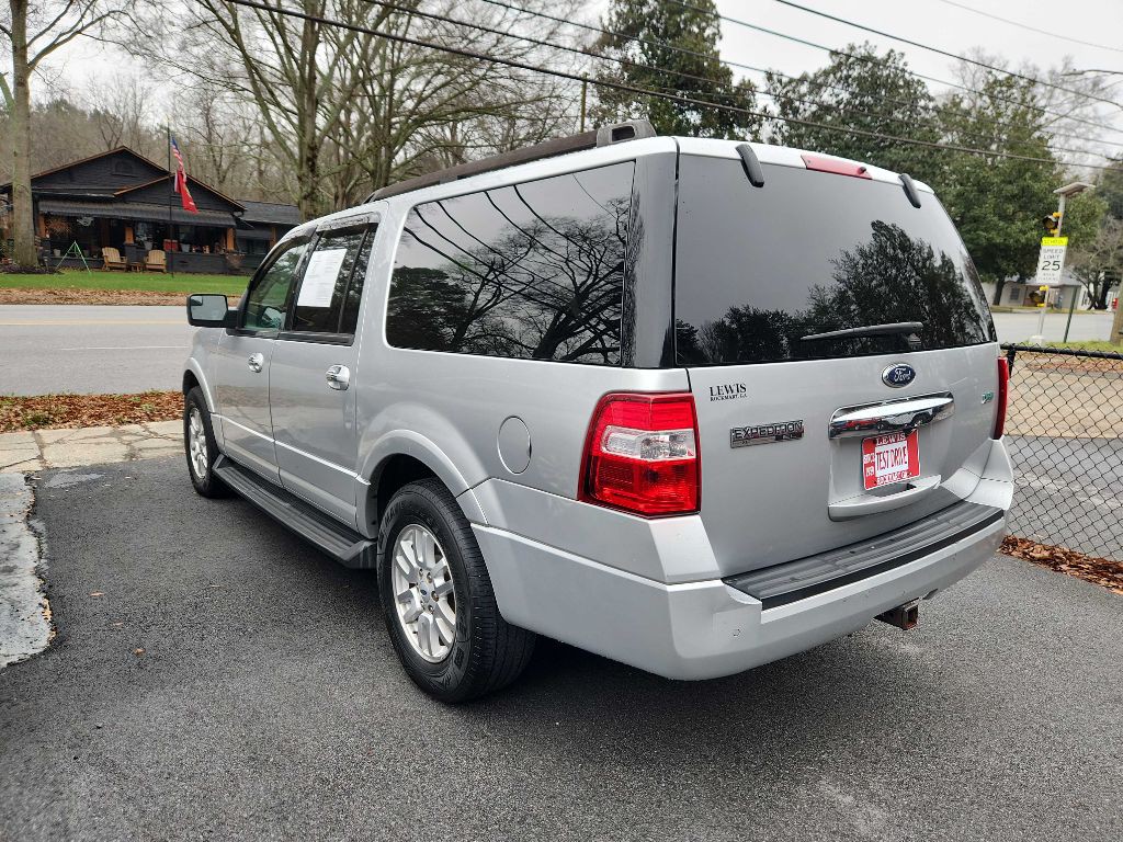 2012 Ford Expedition Image 2