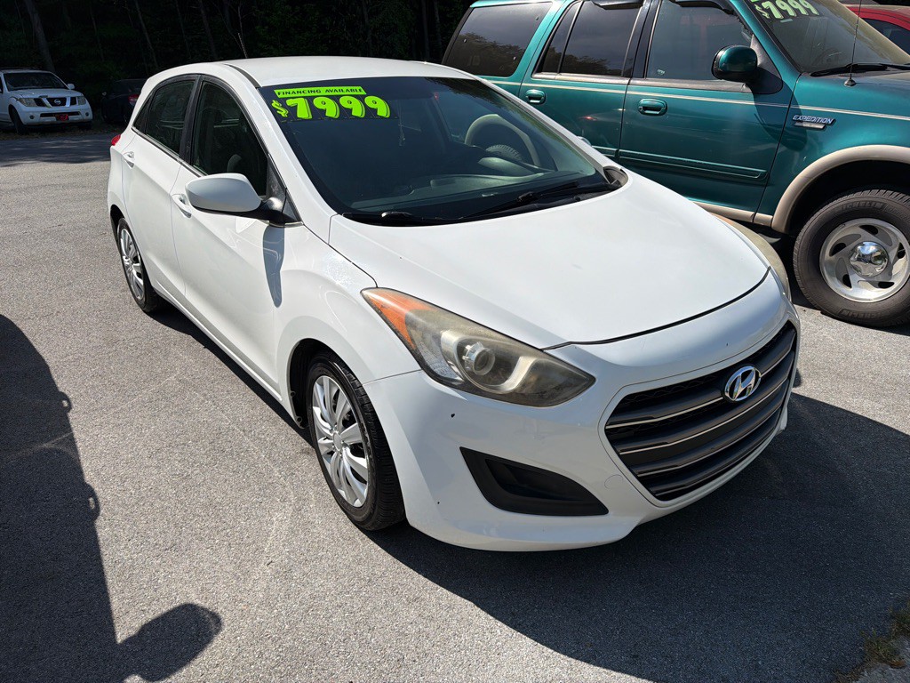 2016 Hyundai Elantra Image 4
