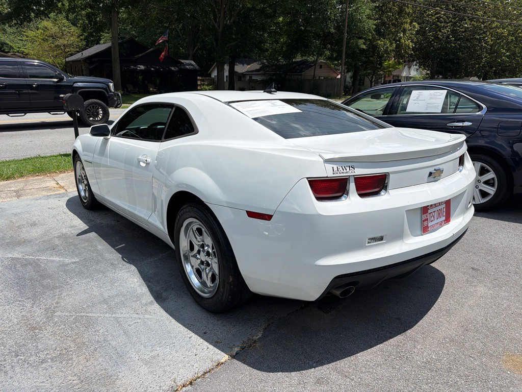 2013 Chevrolet Camaro Image 2