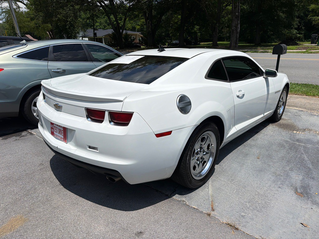 2013 Chevrolet Camaro Image 3