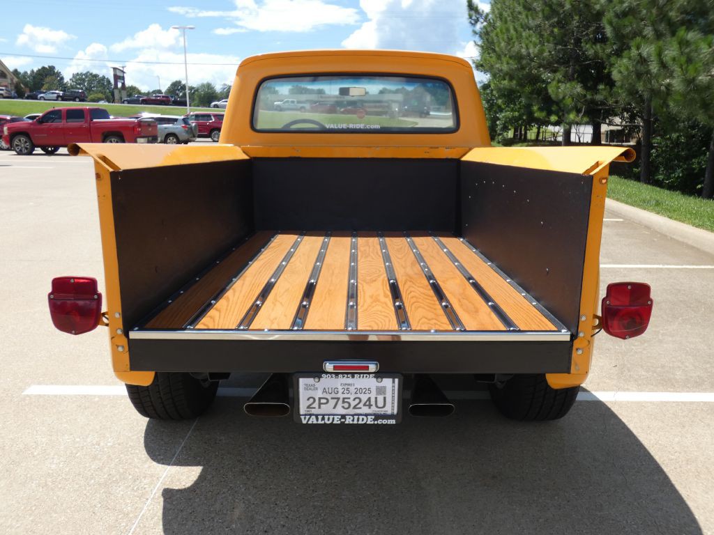 1961 Ford F-100 Image 3