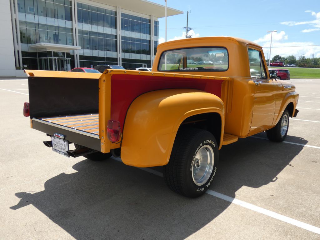1961 Ford F-100 Image 4