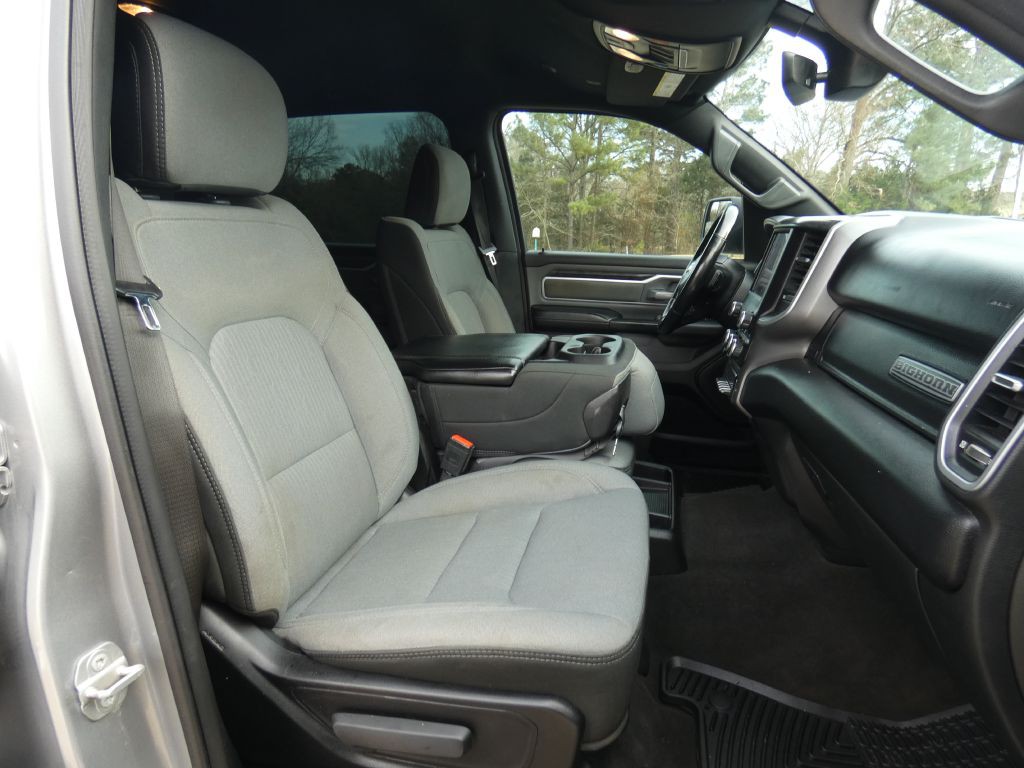 2022 RAM 1500 Image 13