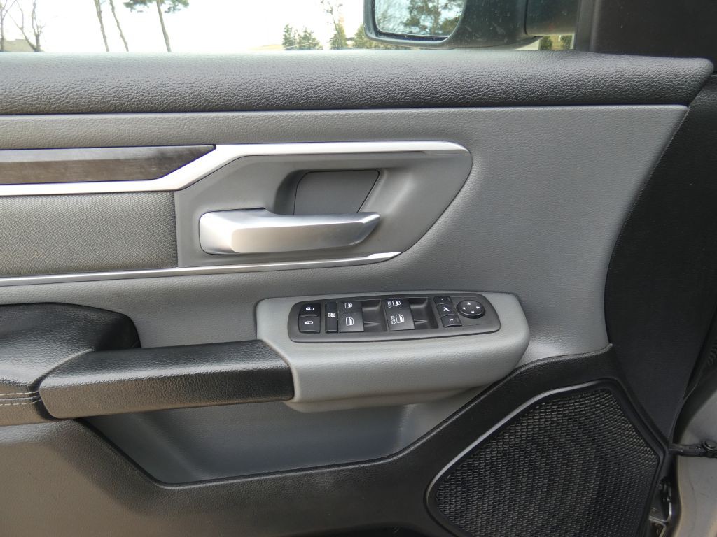 2022 RAM 1500 Image 19