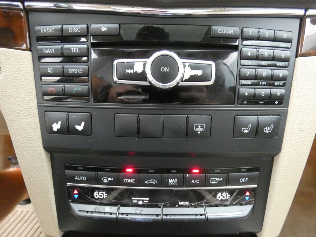 2013 Mercedes-Benz E-Class Image 16
