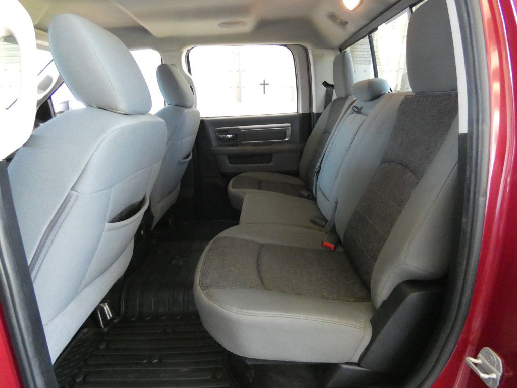 2014 RAM 1500 Image 13