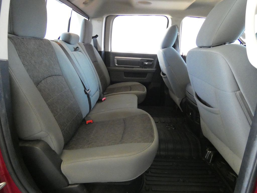 2014 RAM 1500 Image 14
