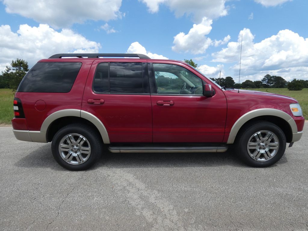 2010 Ford Explorer Image 4