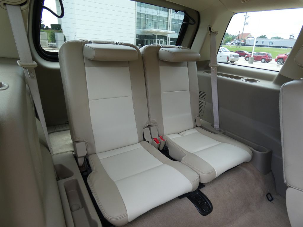 2010 Ford Explorer Image 16