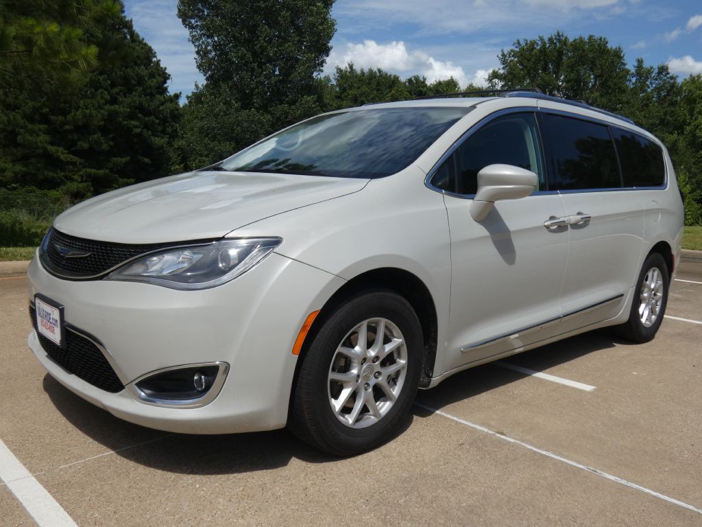 2020 Chrysler Pacifica Image 7