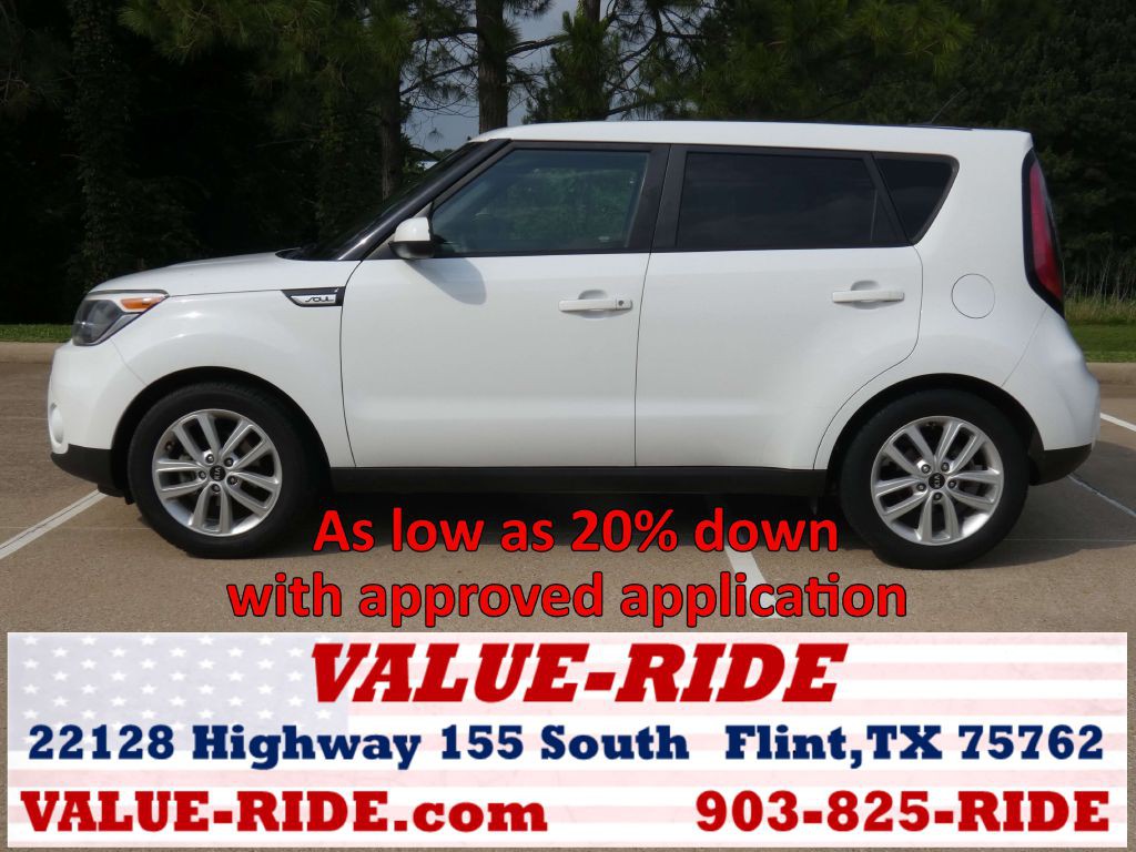 2017 Kia Soul Image 1