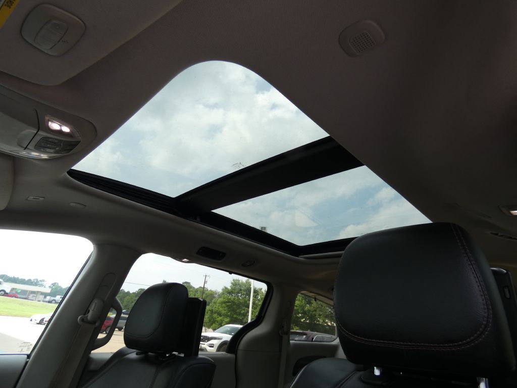 2018 Chrysler Pacifica Image 10