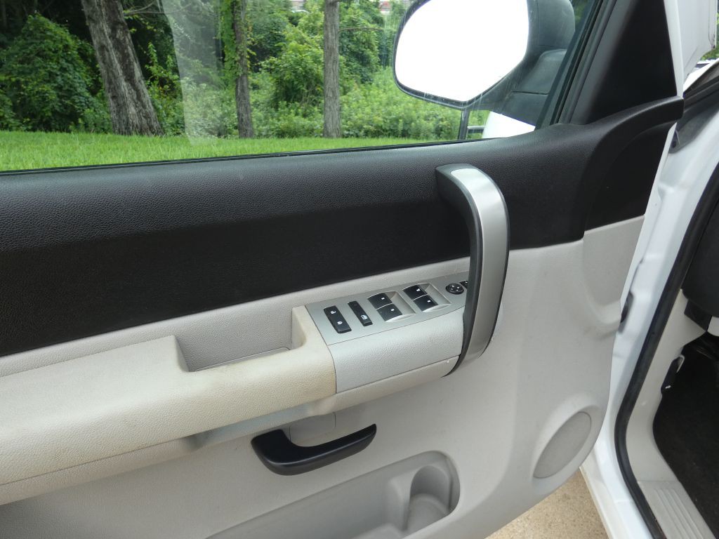 2007 Chevrolet Silverado 1500 Image 10