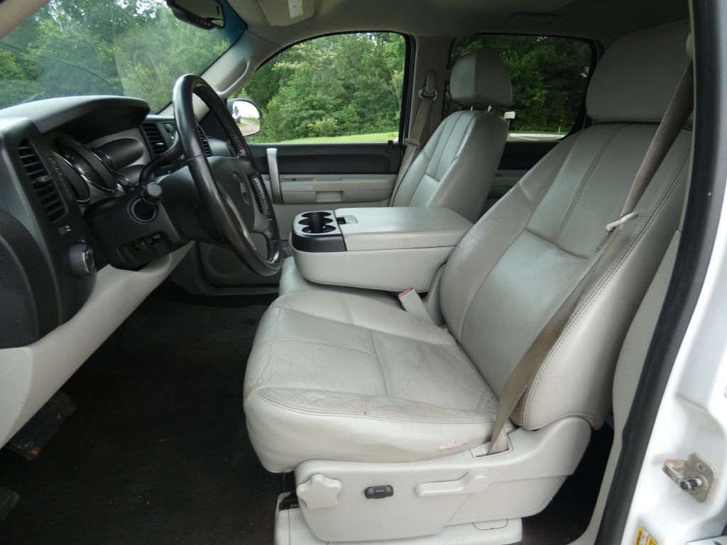 2007 Chevrolet Silverado 1500 Image 11