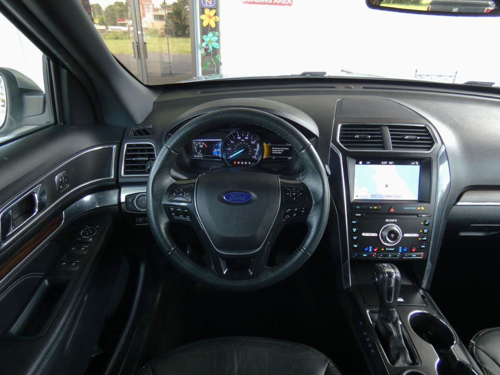 2019 Ford Explorer Image 8