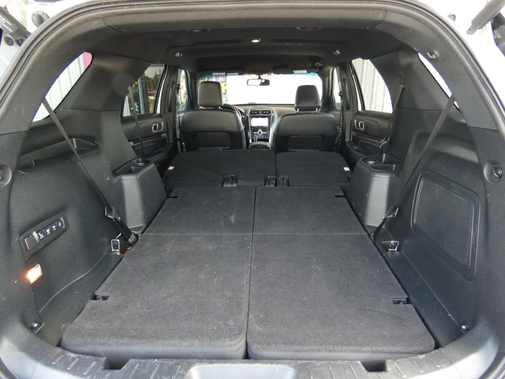 2019 Ford Explorer Image 18
