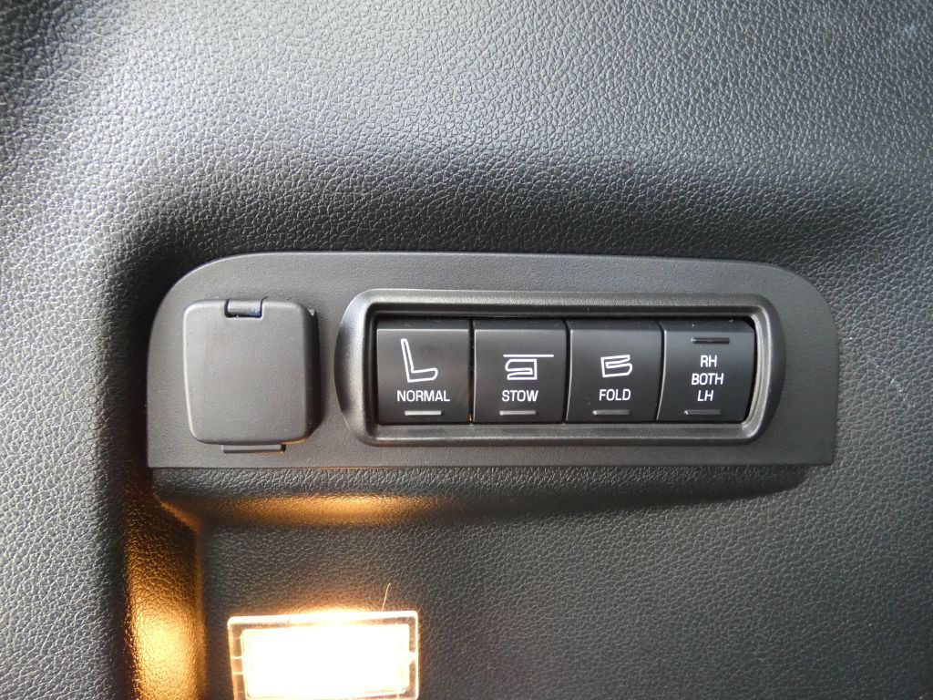 2019 Ford Explorer Image 19