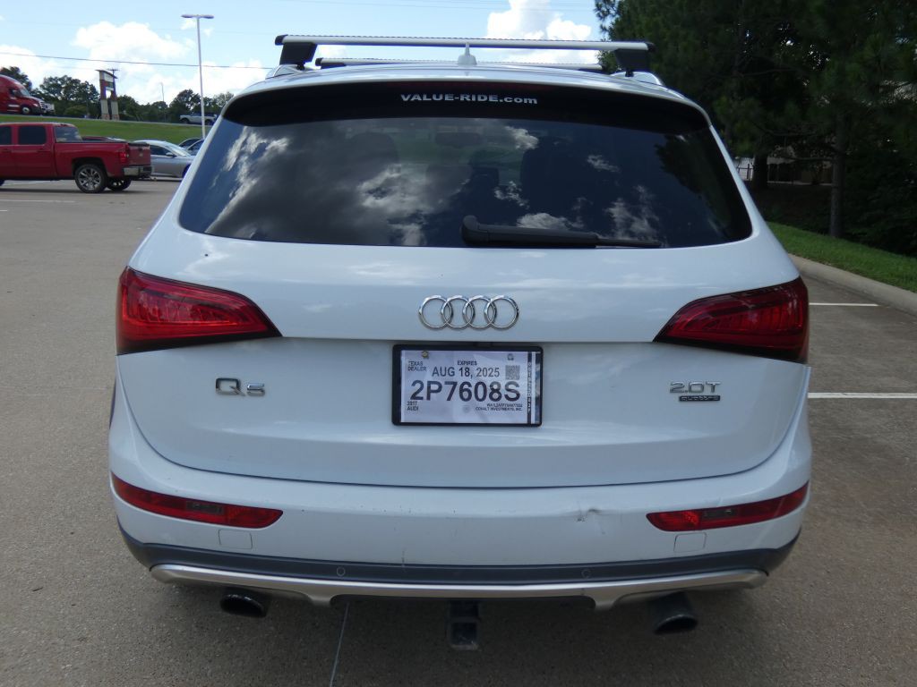 2017 Audi Q5 Image 2