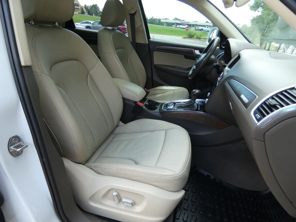 2017 Audi Q5 Image 12