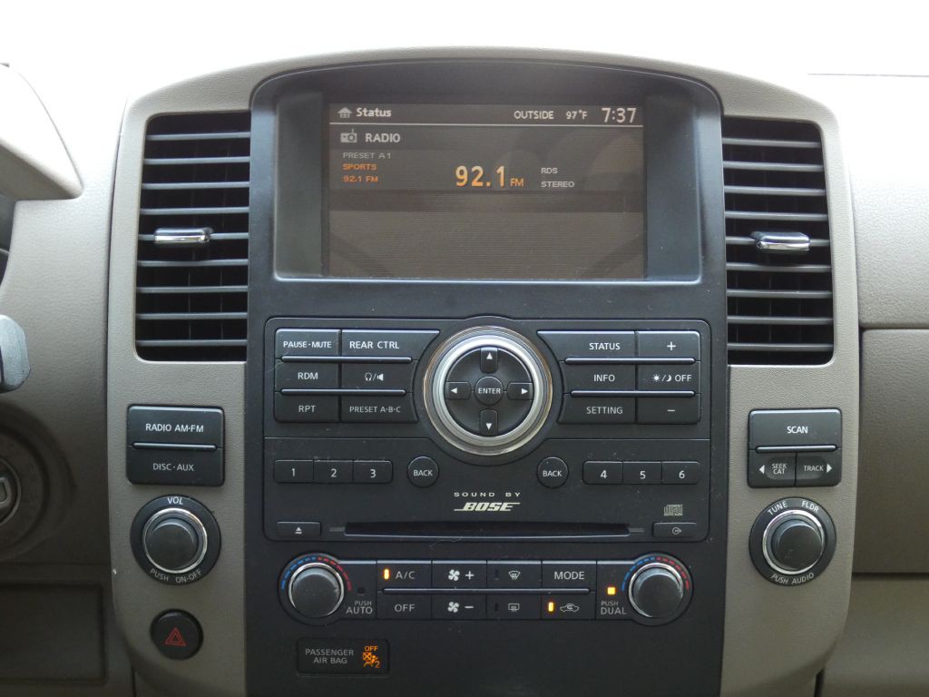 2010 Nissan Pathfinder Image 9