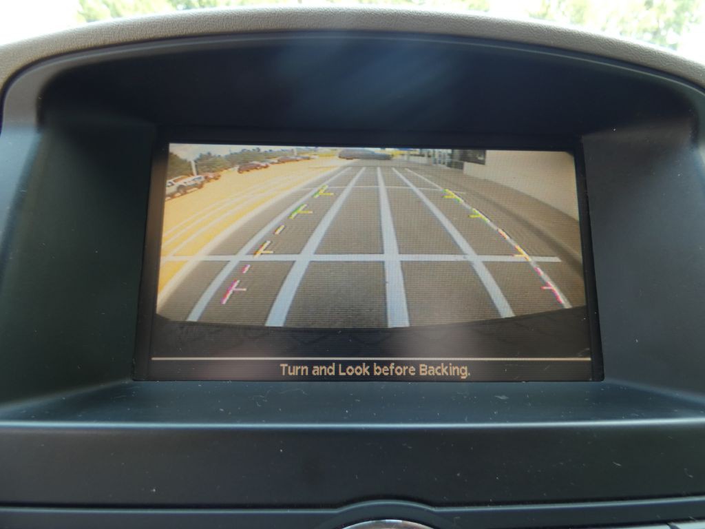 2010 Nissan Pathfinder Image 11