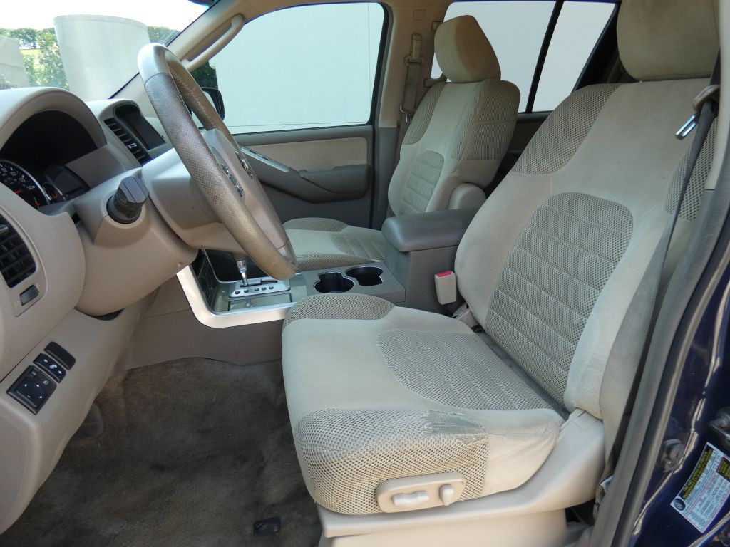 2010 Nissan Pathfinder Image 12
