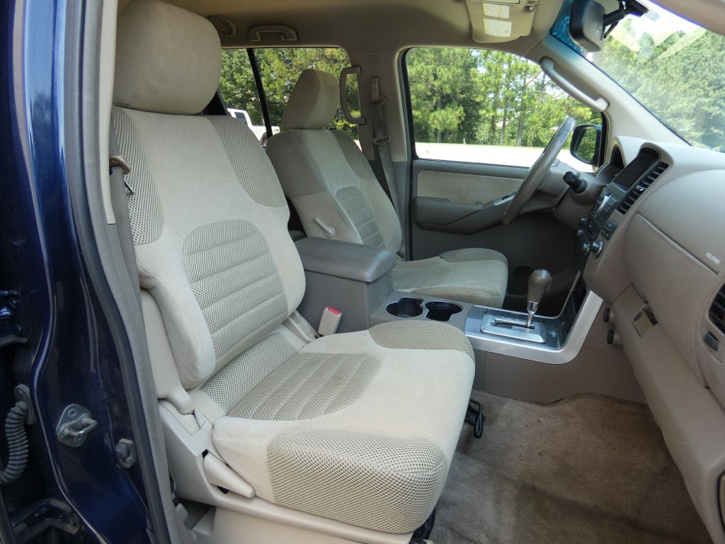 2010 Nissan Pathfinder Image 13