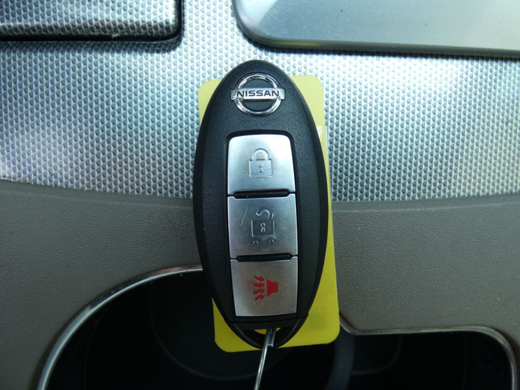 2010 Nissan Pathfinder Image 21