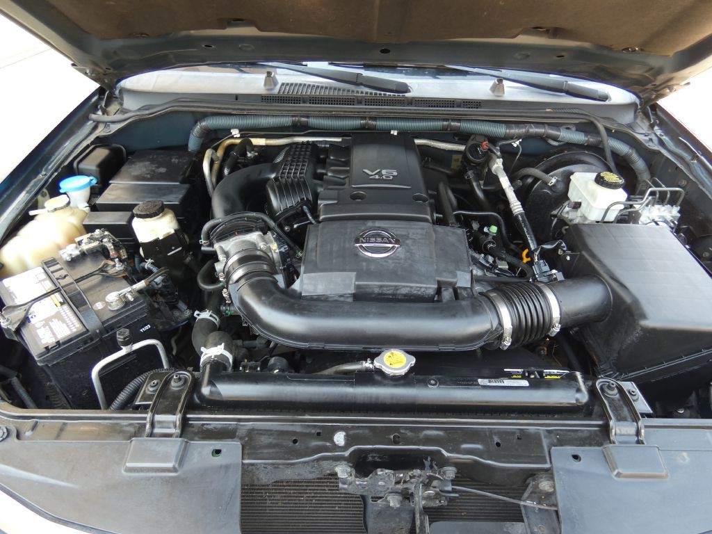 2010 Nissan Pathfinder Image 23