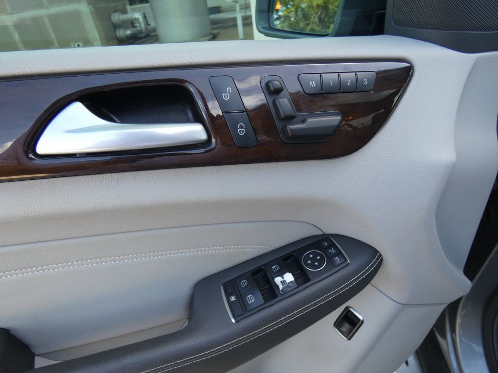 2014 Mercedes-Benz M-Class Image 17