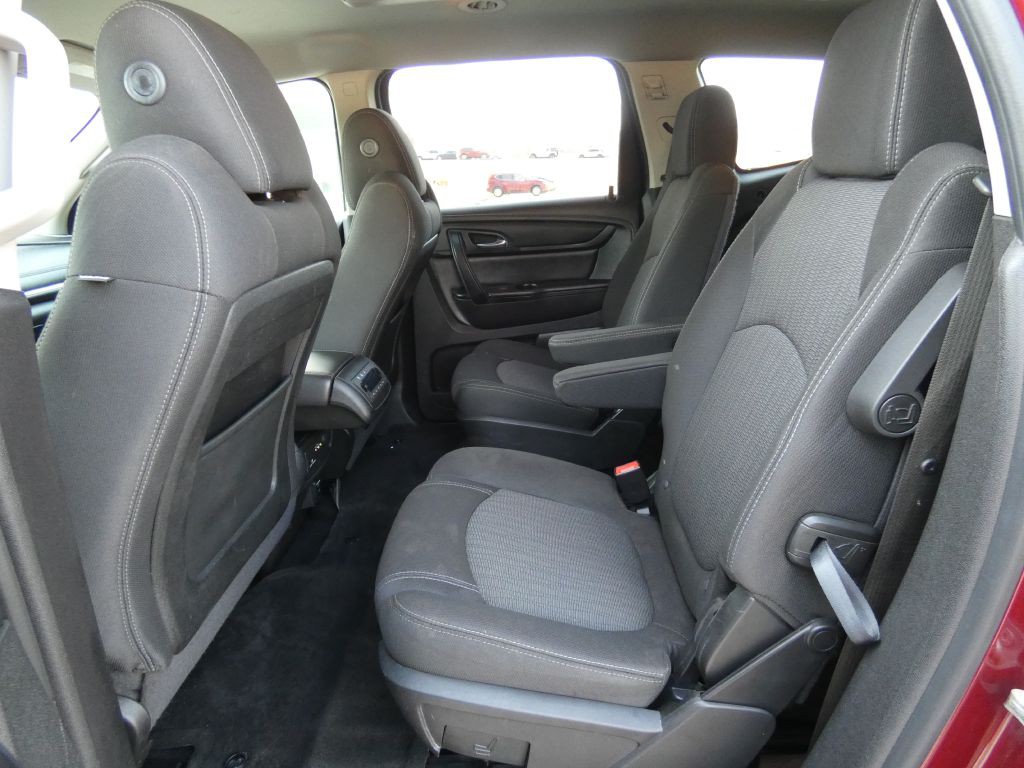2016 Chevrolet Traverse Image 13