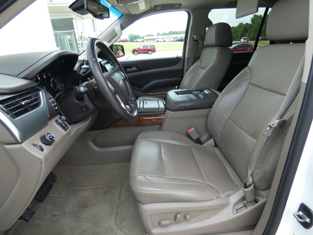 2015 Chevrolet Tahoe Image 12