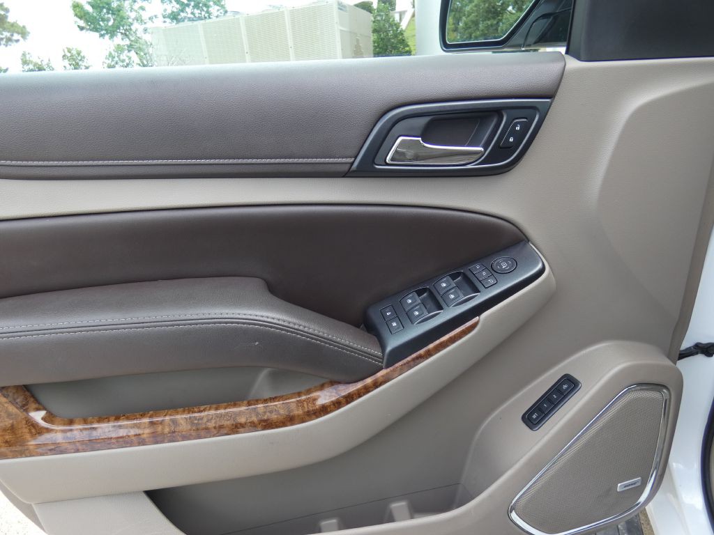 2015 Chevrolet Tahoe Image 21