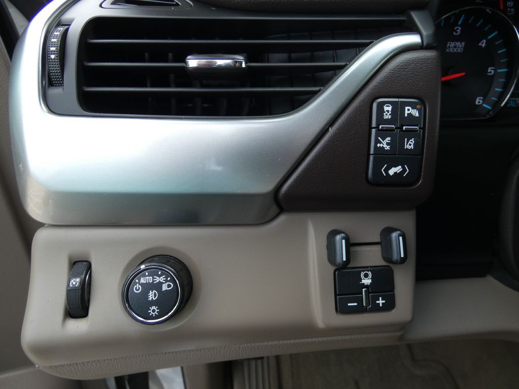 2015 Chevrolet Tahoe Image 23
