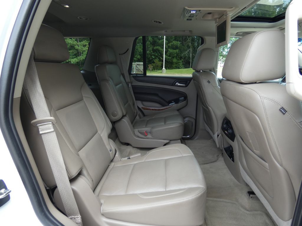 2015 Chevrolet Tahoe Image 16