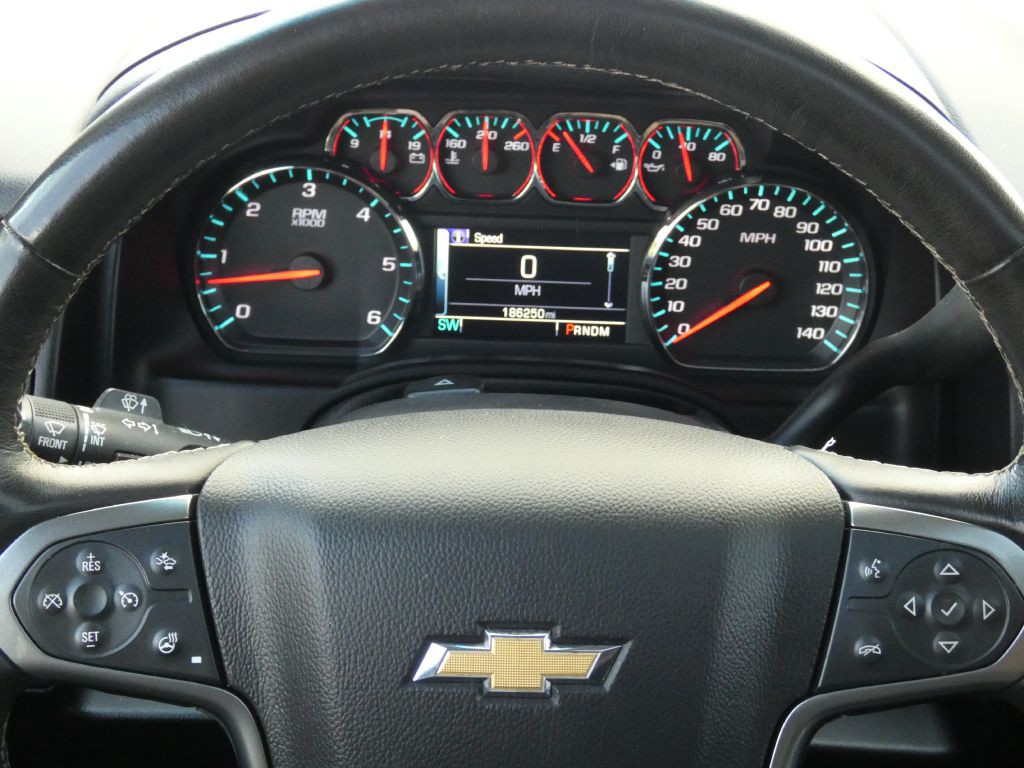 2016 Chevrolet Tahoe Image 9