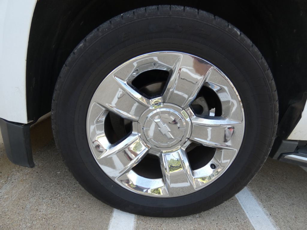 2016 Chevrolet Tahoe Image 28