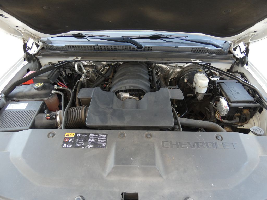 2016 Chevrolet Tahoe Image 30