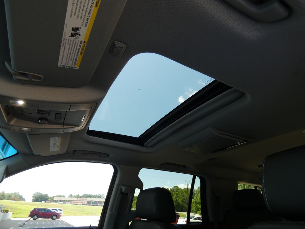 2016 Chevrolet Tahoe Image 11