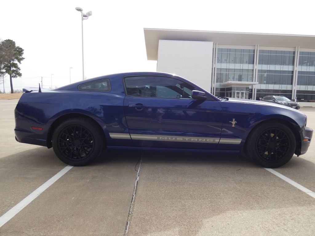 2014 Ford Mustang Image 4