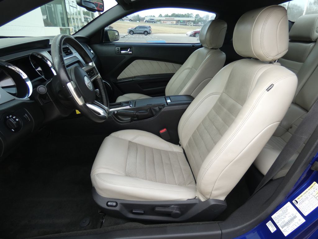 2014 Ford Mustang Image 12