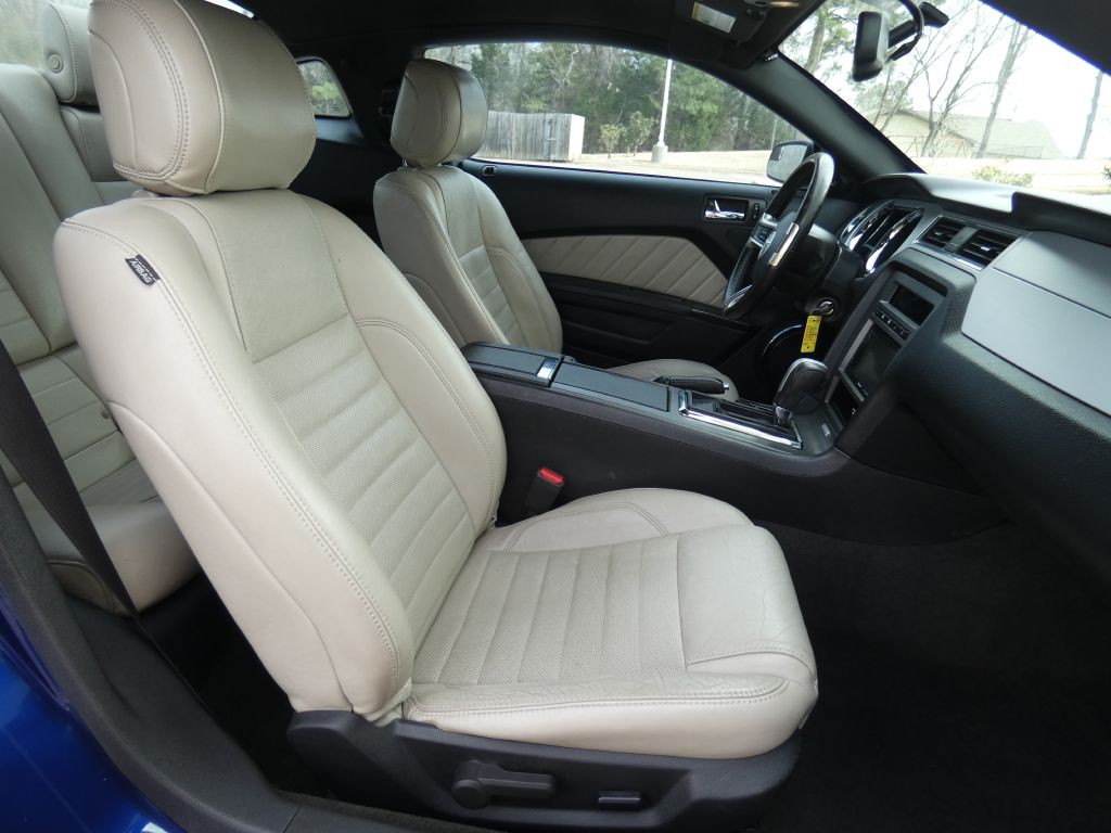 2014 Ford Mustang Image 13