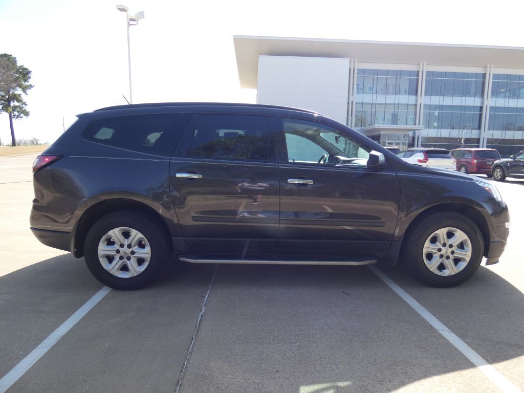 2015 Chevrolet Traverse Image 3