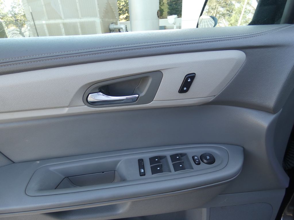 2015 Chevrolet Traverse Image 18