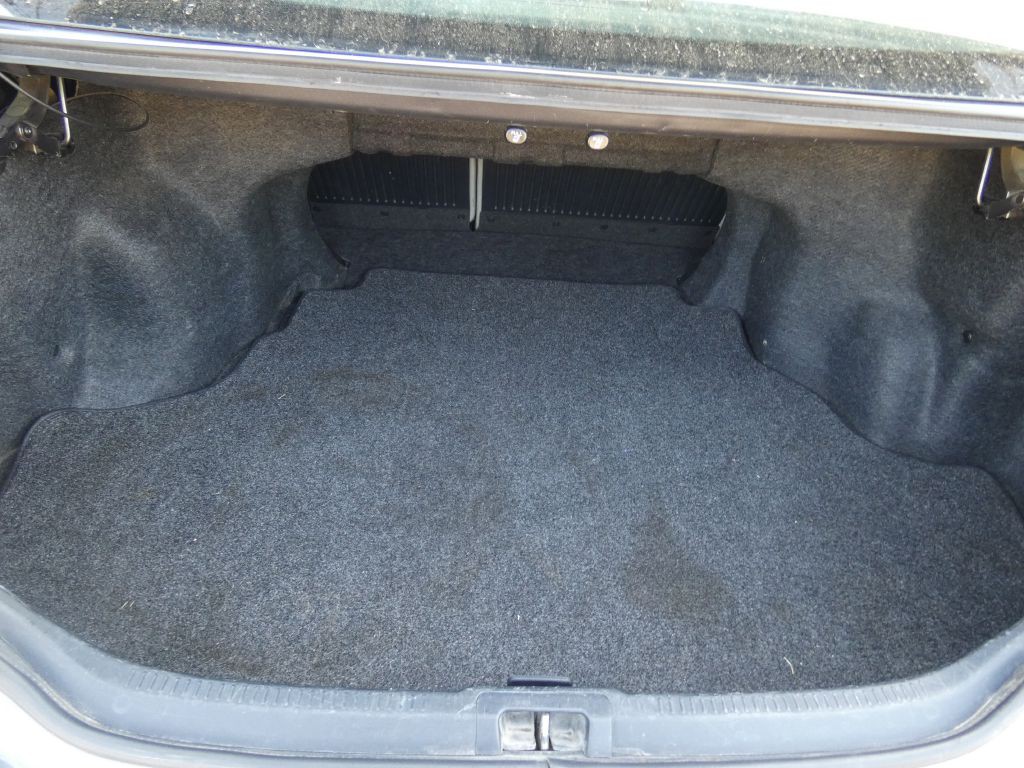 2014 Toyota Camry Image 17
