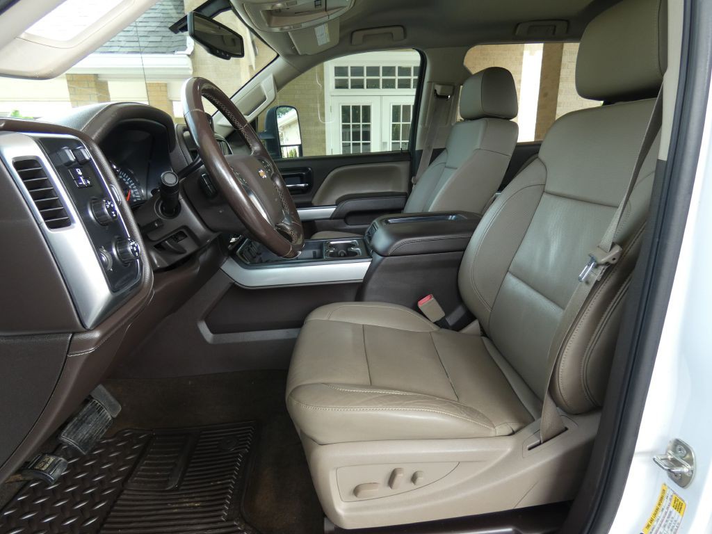 2015 Chevrolet Silverado 1500 Image 11
