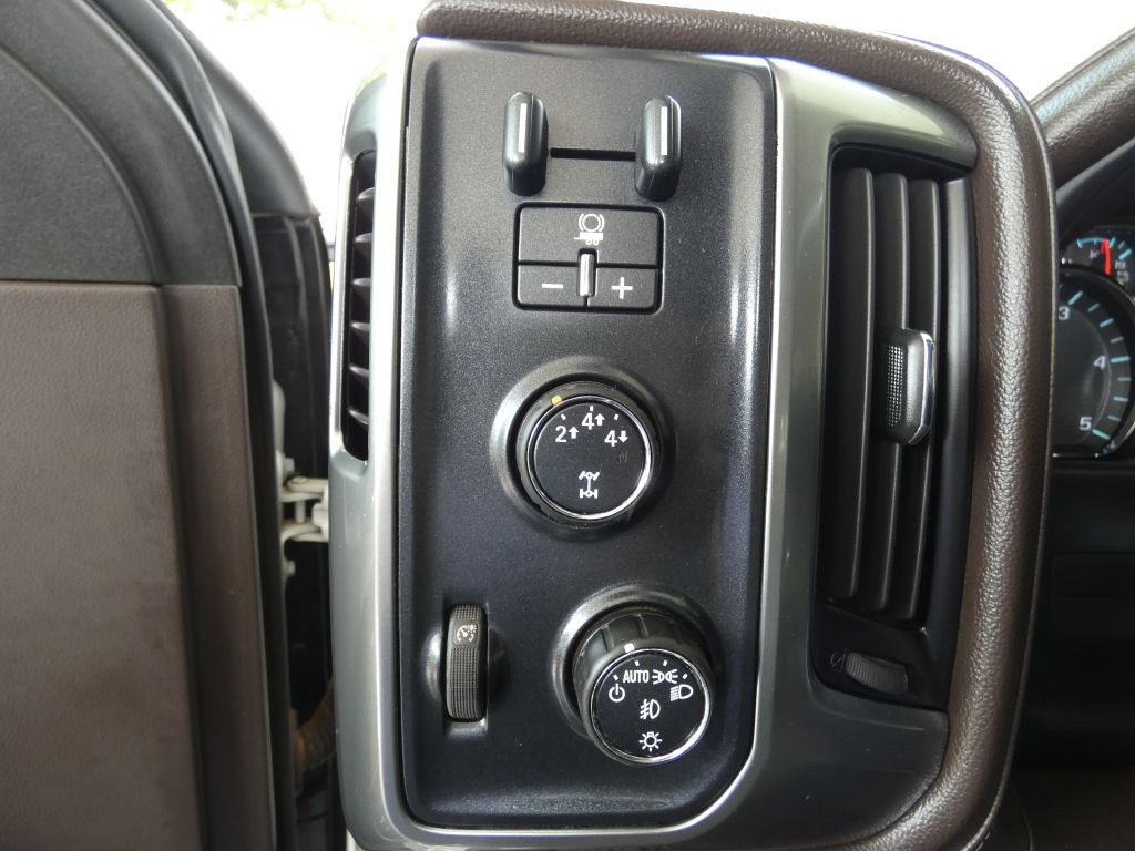 2015 Chevrolet Silverado 1500 Image 16
