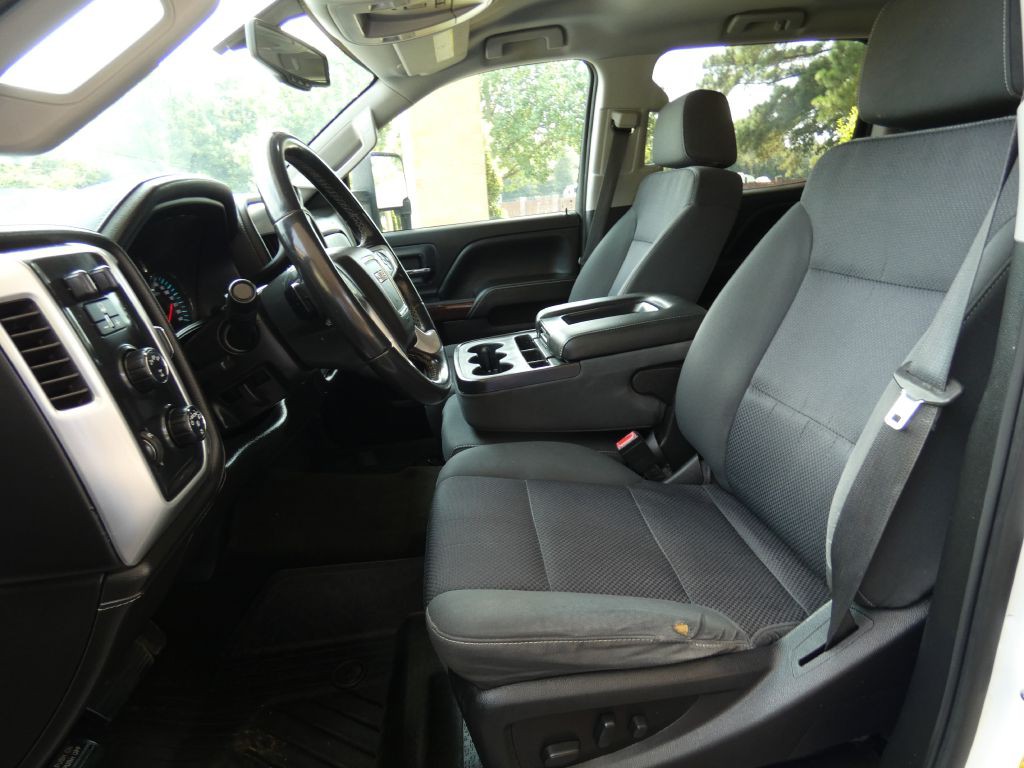 2017 GMC Sierra Image 11