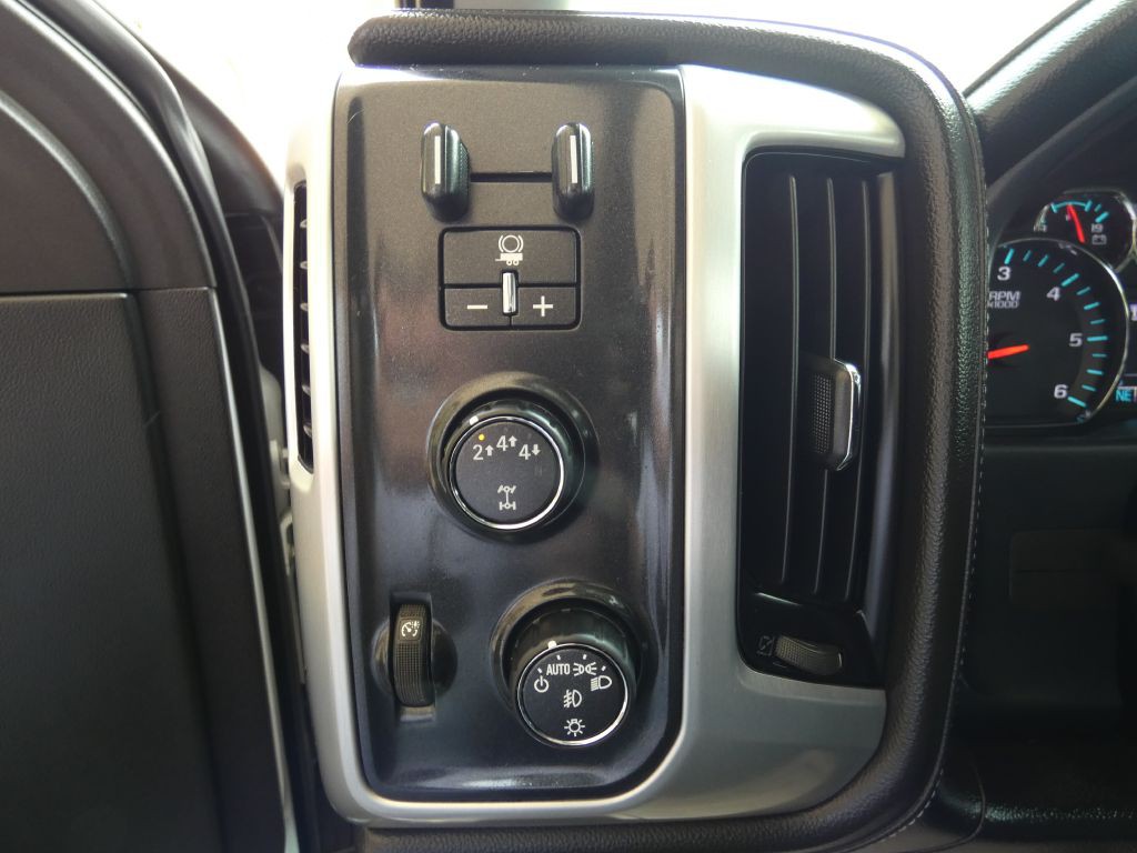2017 GMC Sierra Image 17