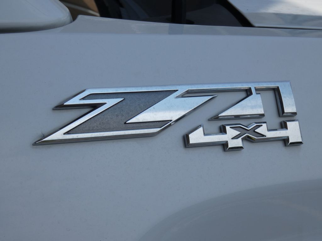 2017 GMC Sierra Image 24